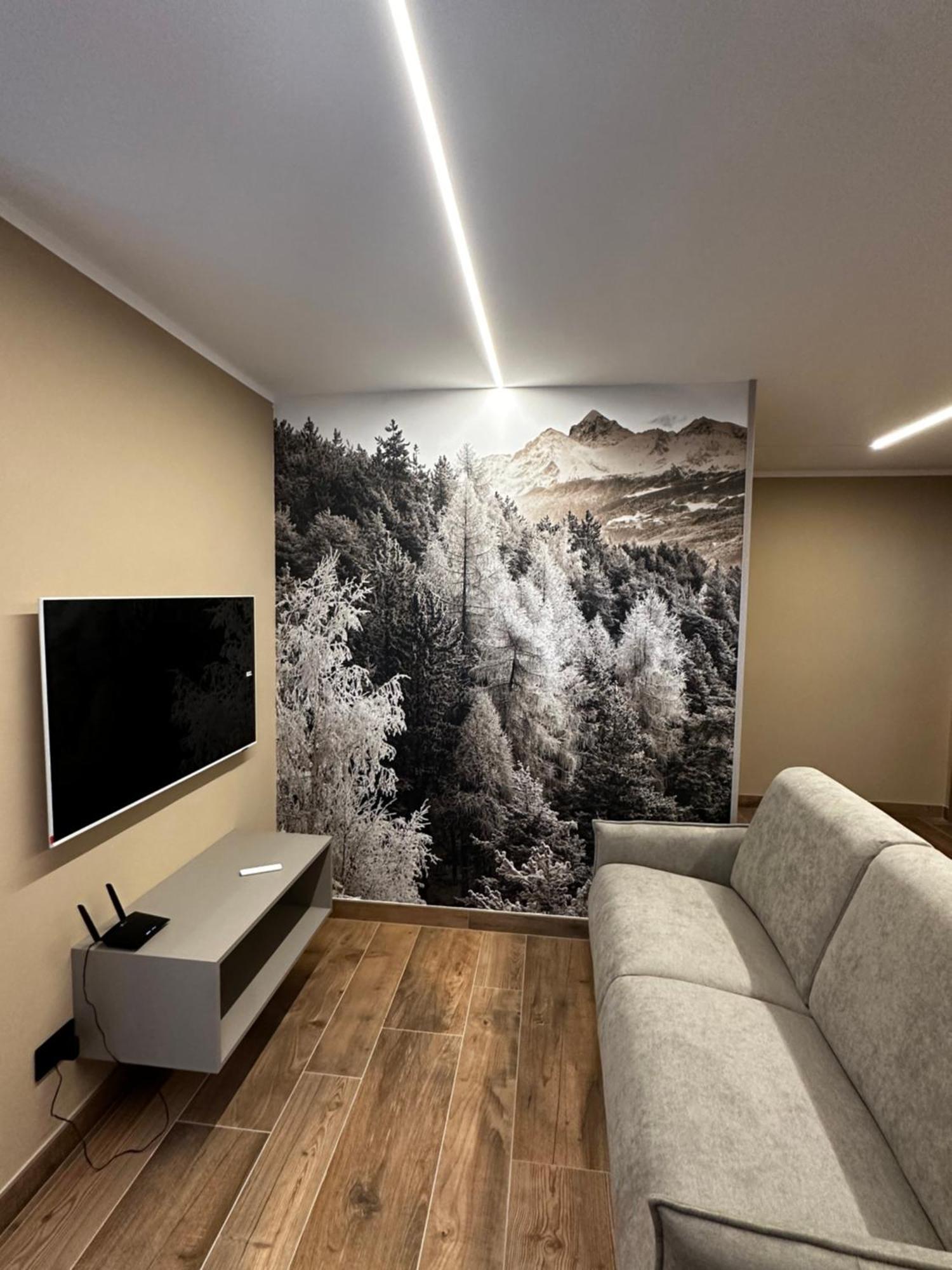 Aosta Center Holidays Apartments Exterior photo